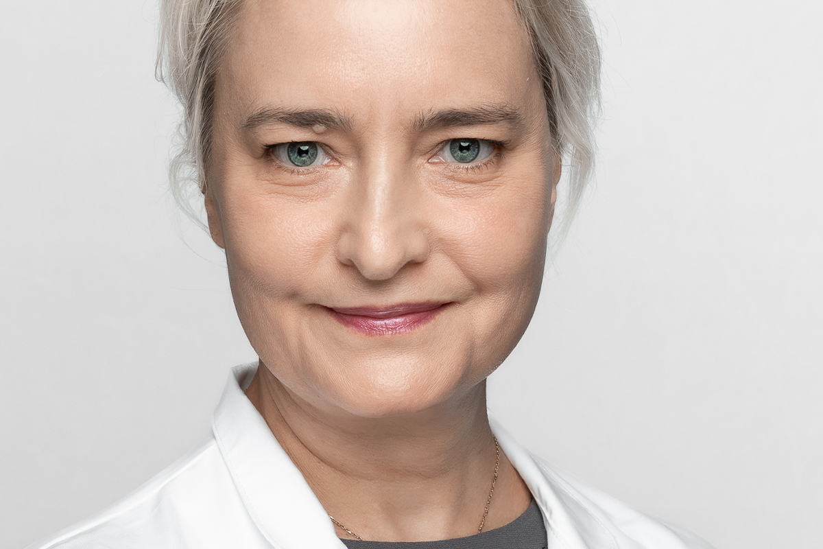 Dr. med. Bettina Jerosch